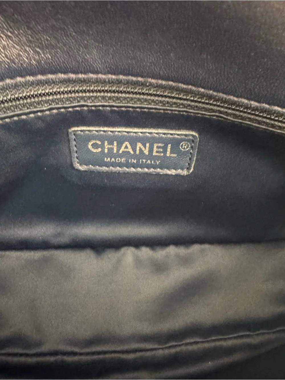 CHANEL CC crossing flap bag Chevron Quilted Lambskin